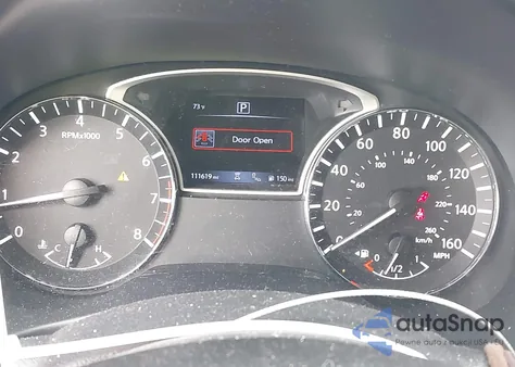 2020 Nissan Pathfinder Sv 2Wd z USA, uszkodzony, nr VIN 5N1DR2BN3LC623428